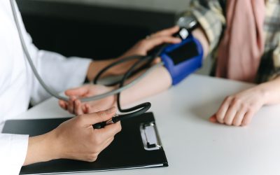 Hospitalización en casa: beneficios de recibir atención médica en el hogar.